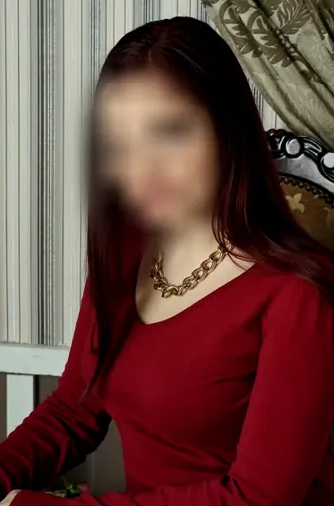 Cara, 28