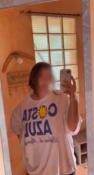 Esra, 21