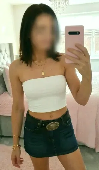 Kathleen, 24