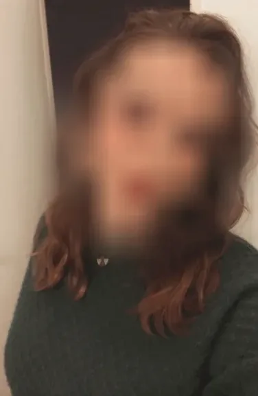 Kim, 27