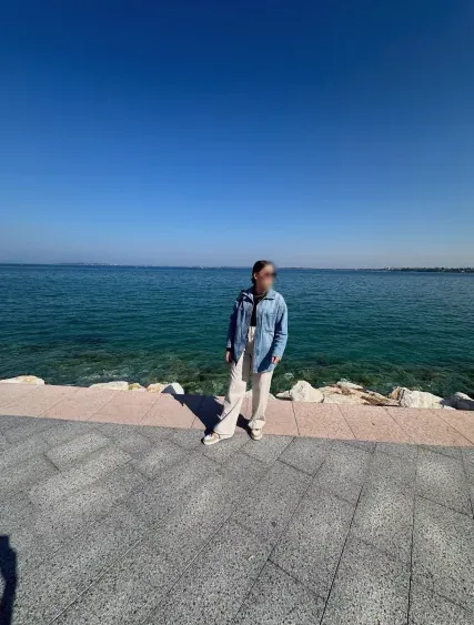 Lena, 29