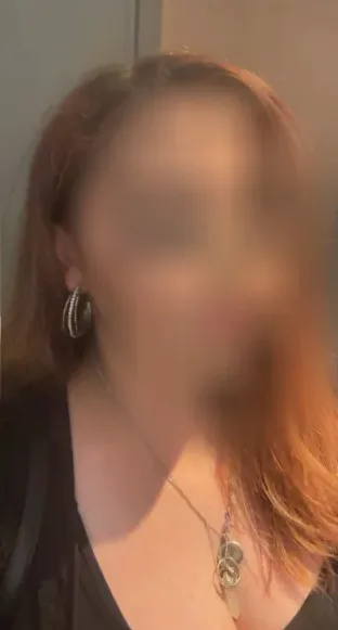 Leyla, 24