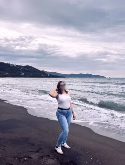 Miriam, 21