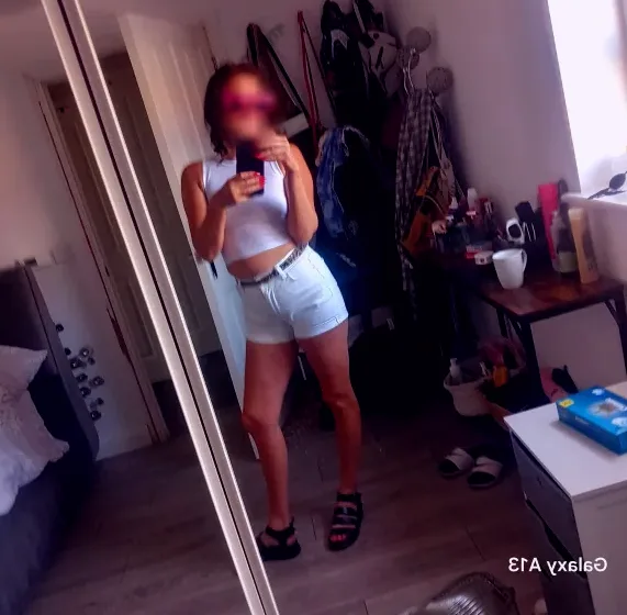Nele, 39