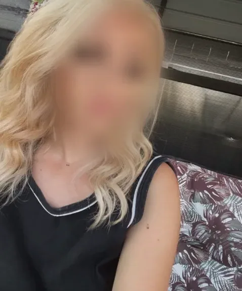 Ramona, 30