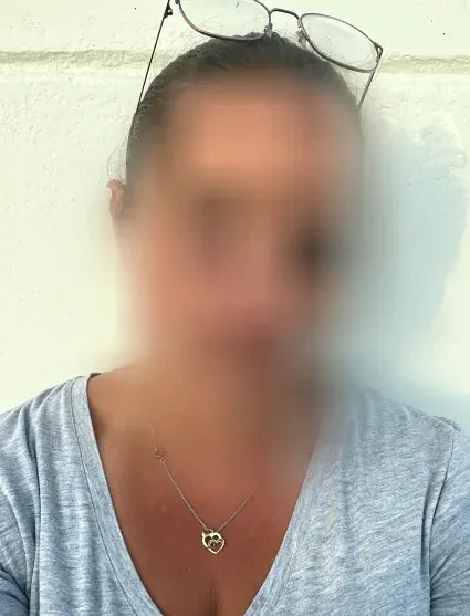 Thea, 33