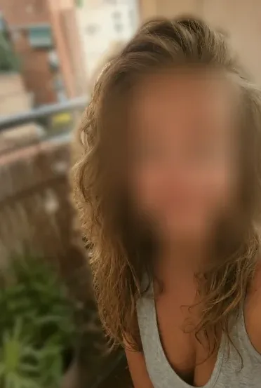 Vanessa, 40