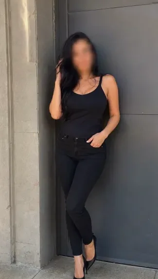 Verena, 33